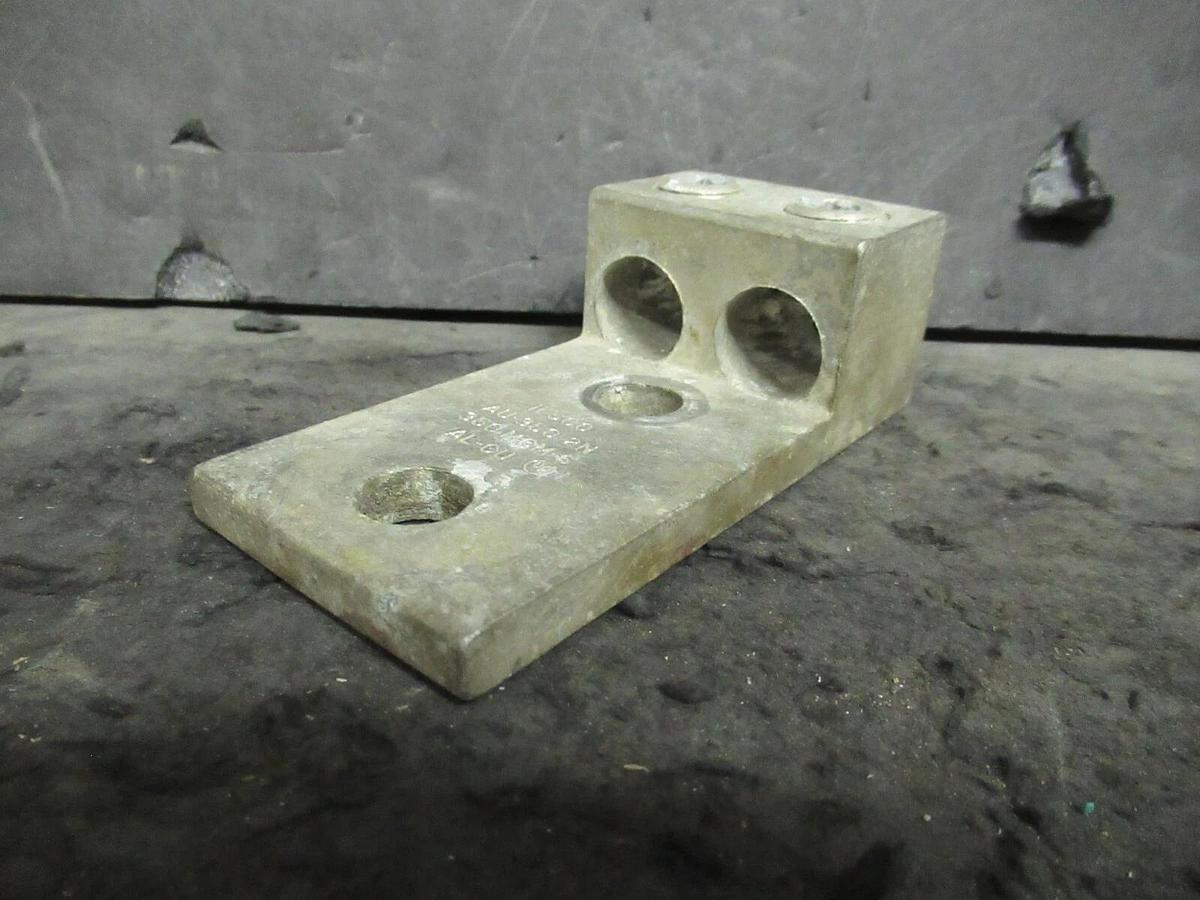 Used ILSCO AU-350-2N 2 DOUBLE BARREL MECHANICAL CONNECTOR LUG TAP 350MCM - #6 GAUGE