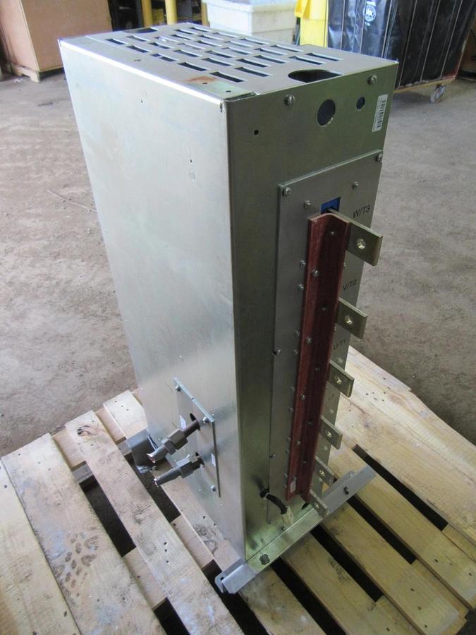 Used CARRIER RELIANCE LIQUIFLO LF200460AAR LIQUID COOLED DRIVE 366 KVA 440 AMPS