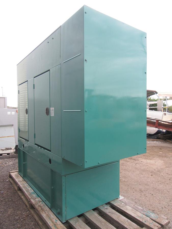 Used 50 KW DIESEL GENERATOR CUMMINS 120/240V B3.3 G2 RECONNECTABLE VIDEO ENCLOSED