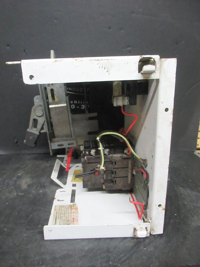 Used CUTLER HAMMER MOTOR STARTER CONTROL 12" W/ A10CN0 NEMA SIZE 1 3 AMP 600 VAC
