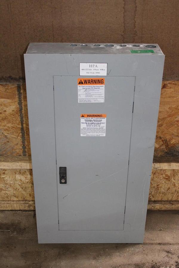 Used GENERAL ELECTRIC SERVICE PANELBOARD AB37B 125 AMP 480Y/277V 3-PHASE NEMA 1