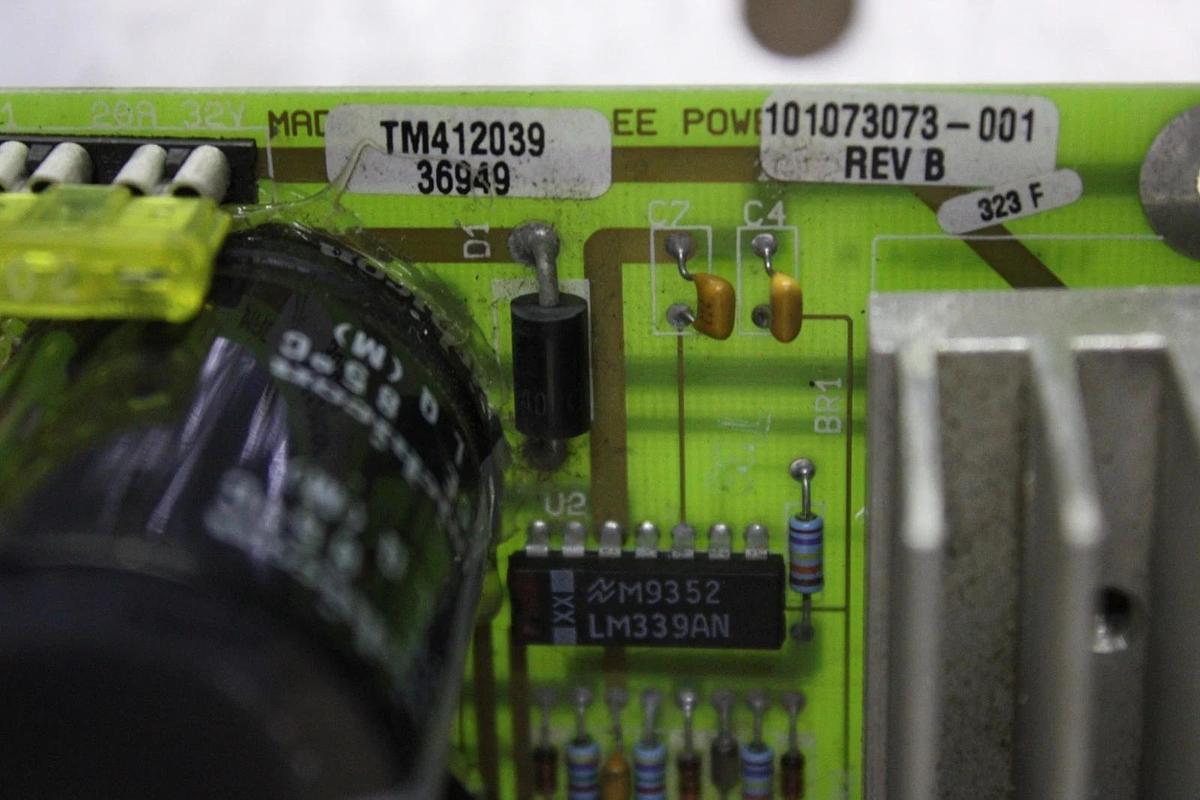 Used EATON POWERWARE POWER SUPPLY CIRCUIT BOARD 101073073-001 REV. B 131304311-001-P1