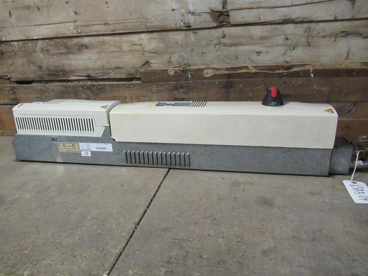 Used ABB VARIABLE SPEED DRIVE ACH401C00932 W/ BYPASS 7.5HP 3PHASE 480V 14.8A TYPE 1