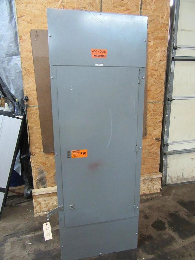 Used 400 AMP SQUARE D I-LINE PANELBOARD PANEL W/ MAIN 3 PH 4 W 600 / 480 VAC E1