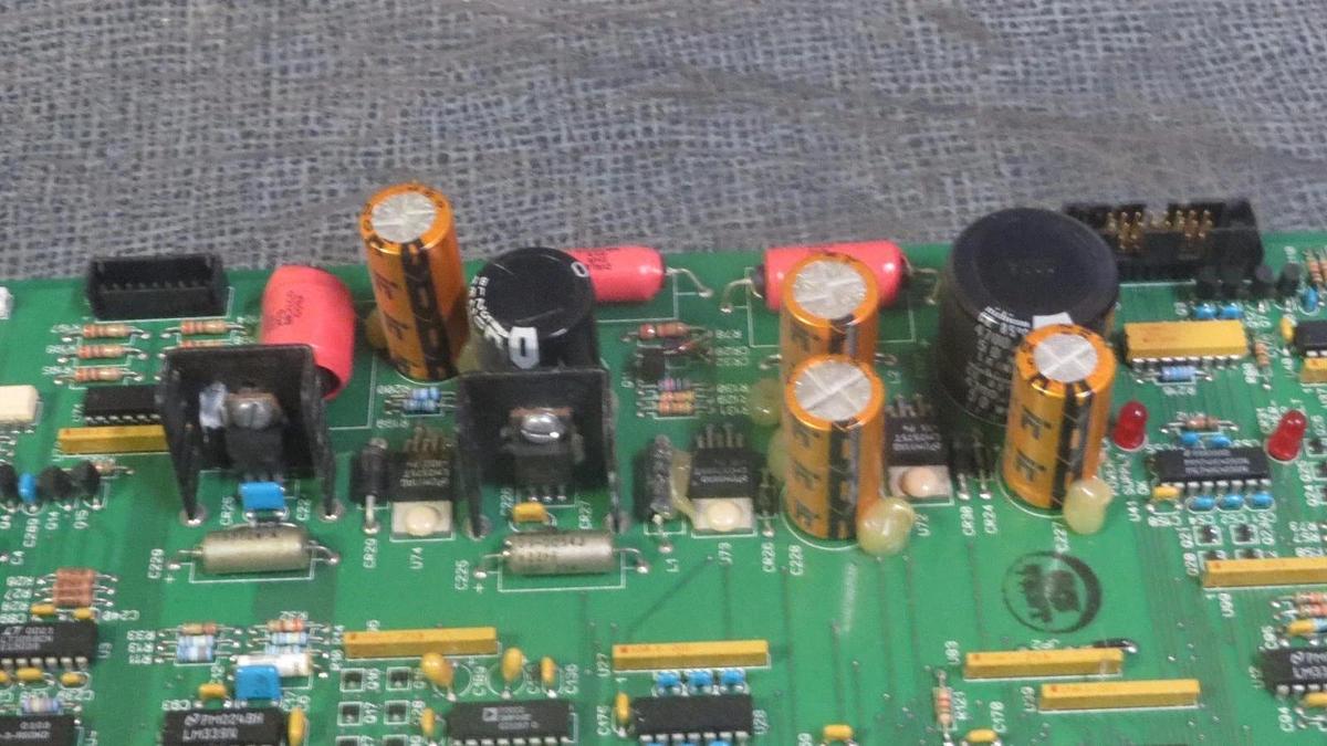 Used YORK OPTISPEED VSD VFD MAIN CIRCUIT BOARD MODEL/REVISION: 031-01632-032 REV A