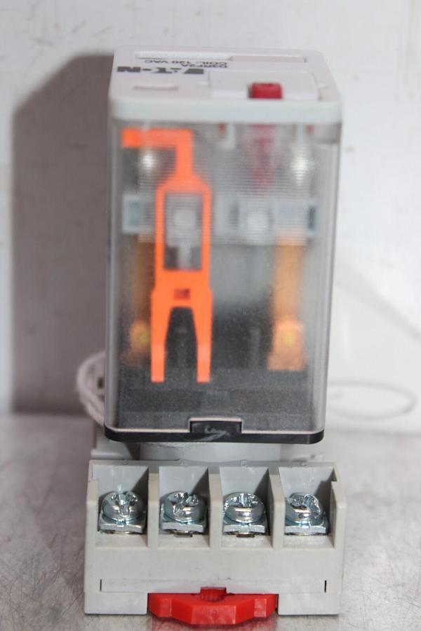 Used EATON GENERAL PURPOSE RELAY D3RF2A 3-4154-0003A