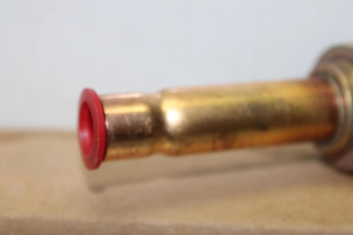 YORK 1/2" BALL VALVE 022-09172-000 F-36700 700 PSI 48 BAR *WARRANTY*