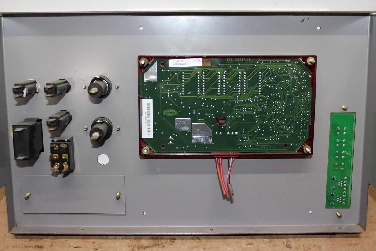 Used CARRIER COMFORTLINK CHILLER DISPLAY AND ALARM 30GT515676 HK50AA031 *WARRANTY*