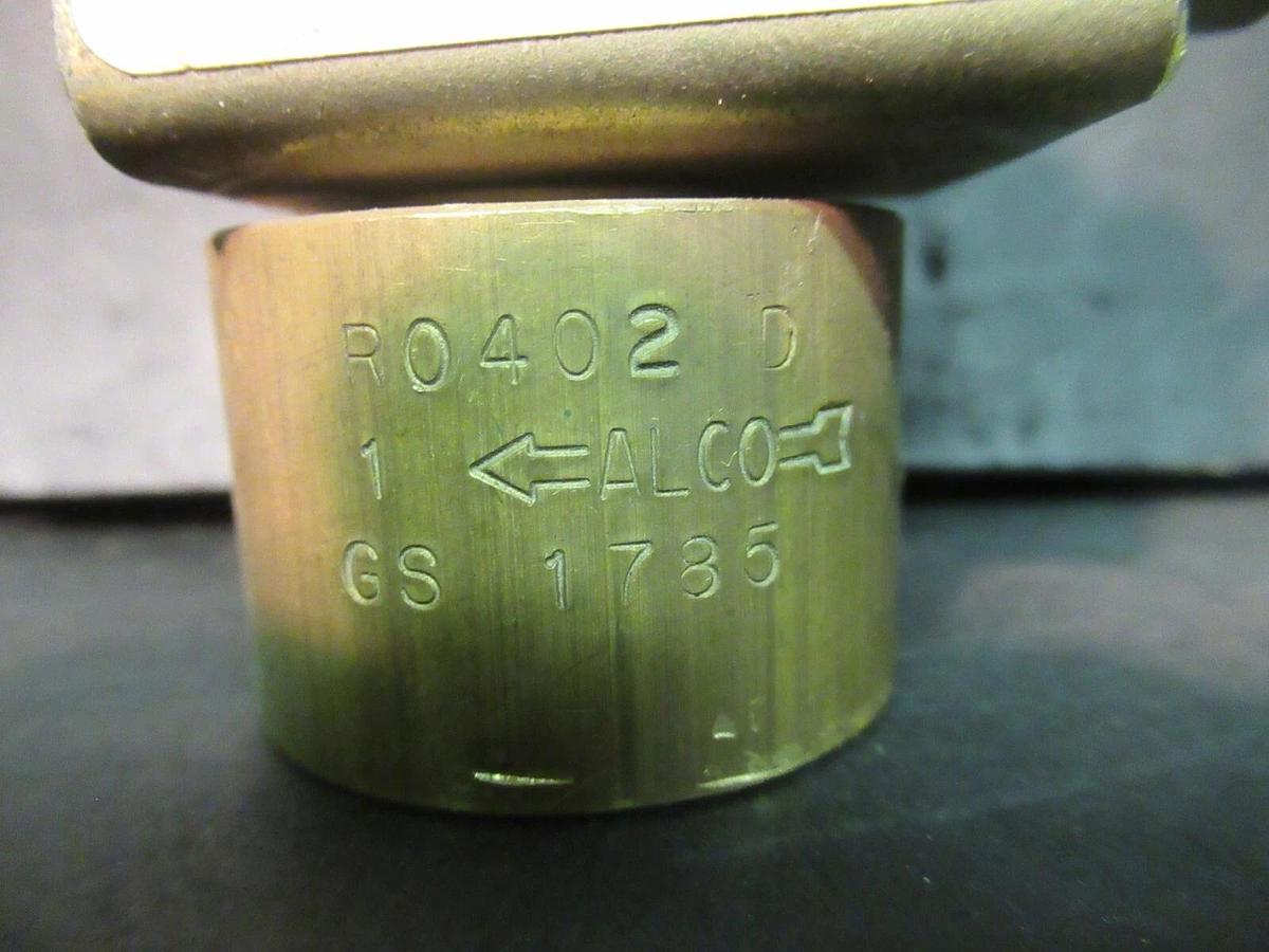 Used ALCO SOLENOID VALVE X13320472-01 1000 PSI - 120 VOLT - 17 WATT - 6890 KPSA