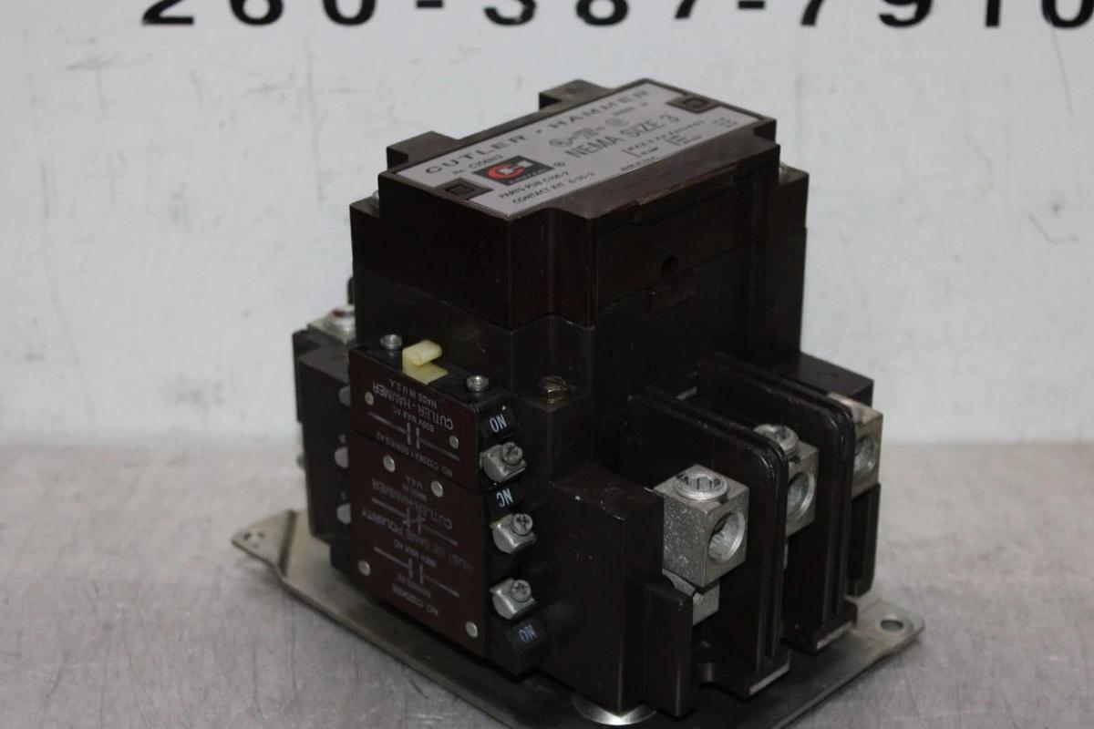 Used CUTLER-HAMMER CONTACTOR C10EN3 NEMA SIZE 3 90 AMP 600 VAC 3-POLE COIL: 120 V