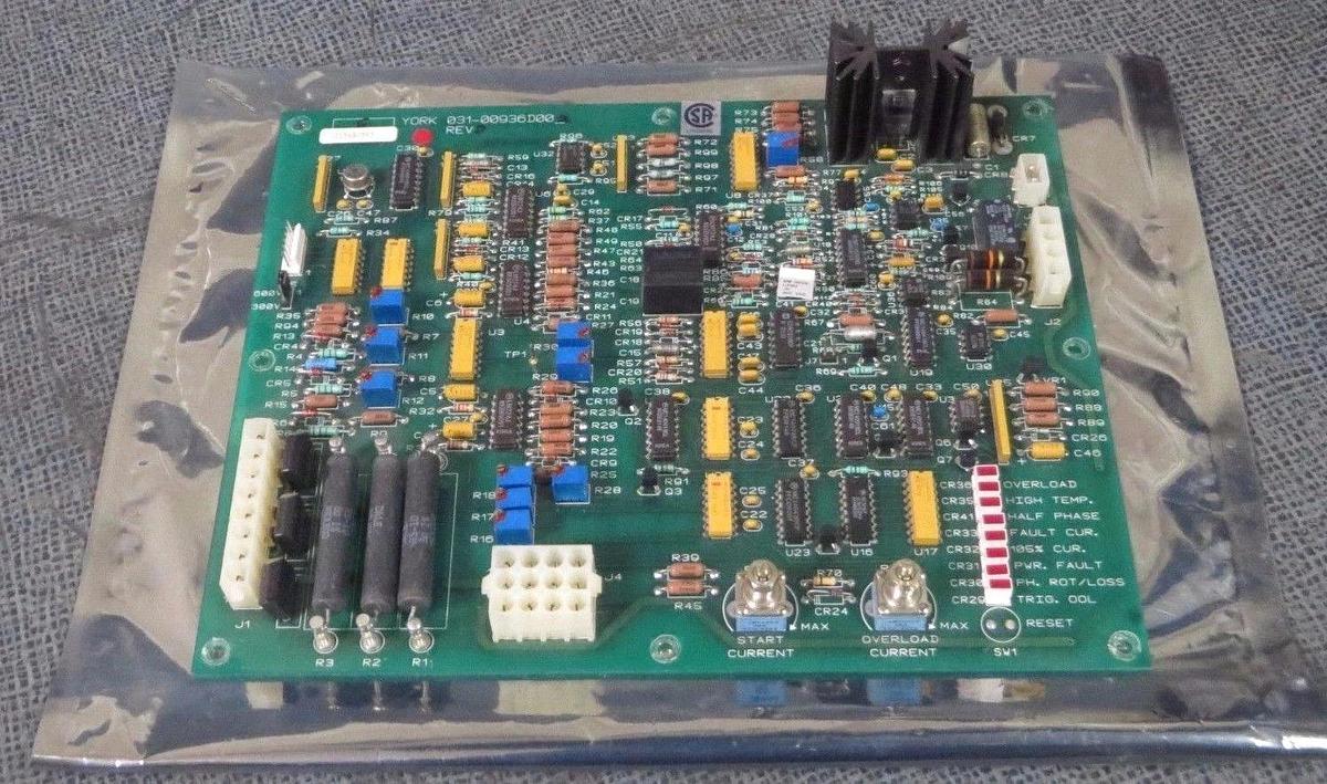 Used YORK LOGIC CONTROL CIRCUIT BOARD  MODEL/REVISION: 031-00936D002 REV D