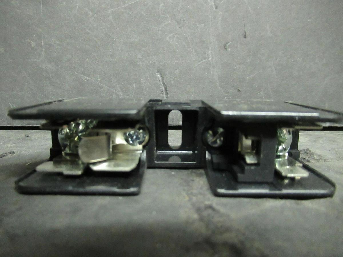 Used (3) LITTELFUSE FUSE LUG SET L60030C-1PQ 600 VOLTS 30 AMP **WARRANTY INCLUDED!**