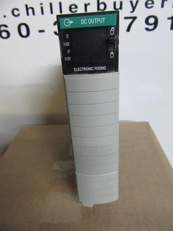 Used ALLEN BRADLEY DC OUTPUT MODULE 1756-OB16E/A 96442276 16 POINT 24 VDC