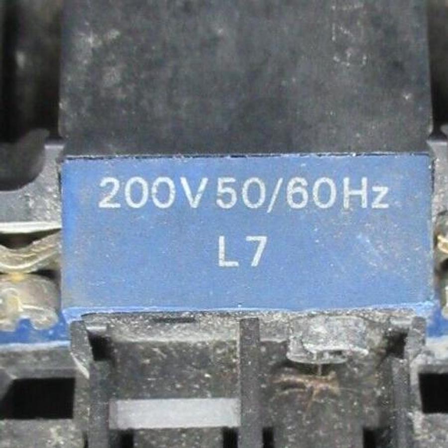 Used TELEMECANIQUE STARTER LC1D12106 W/ OVERLOAD RELAY LR2-D1316 25 AMP 600 VAC 10 HP