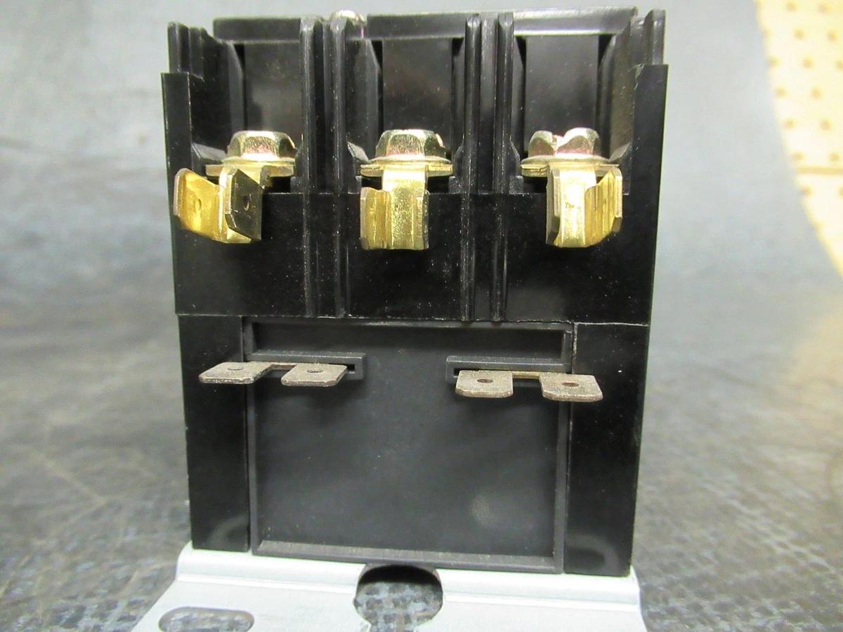 Used FAST CONTACTOR CON3030V120 600V 30A COIL: 120V **WARRANTY INCLUDED**