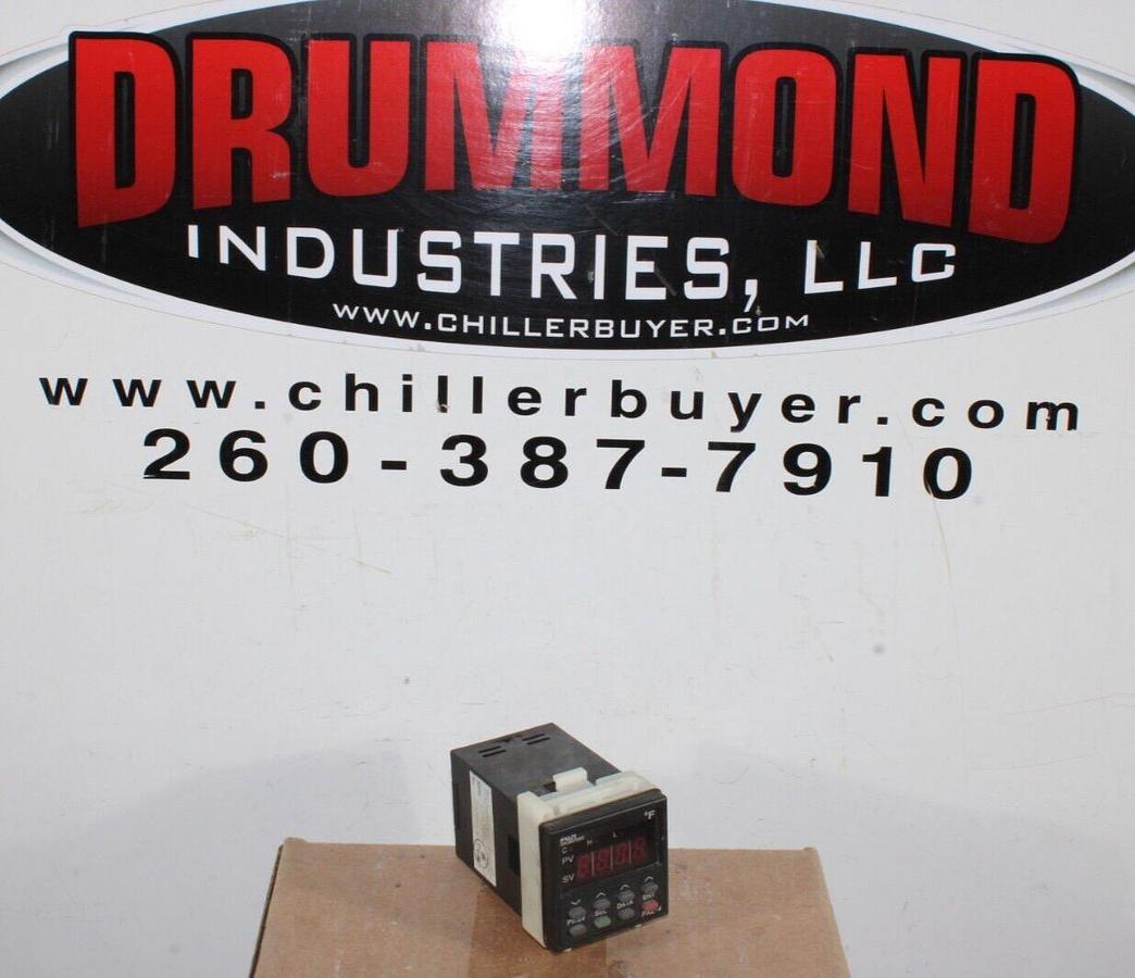 Used FUJI ELECTRIC TEMPERATURE CONTROLLER PXZ4RAY1-5V000 240 VAC 15 VA *WARRANTY*