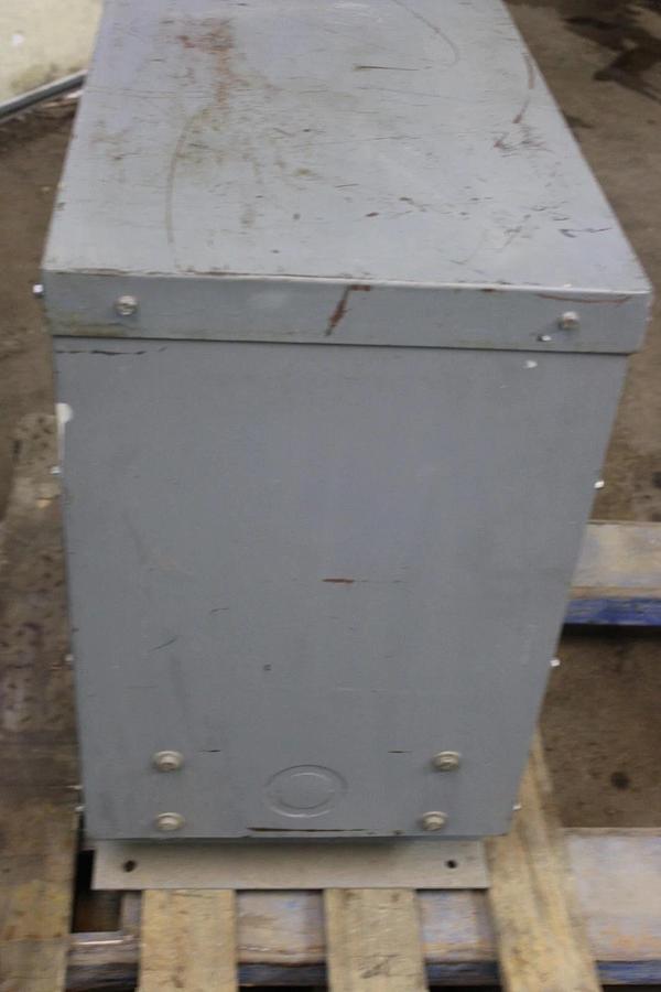 Used 30 kVA ITC TRANSFORMER 30T32H6ES HIGH: 208V LOW: 208/120V 3-PHASE 60 HZ HTUL