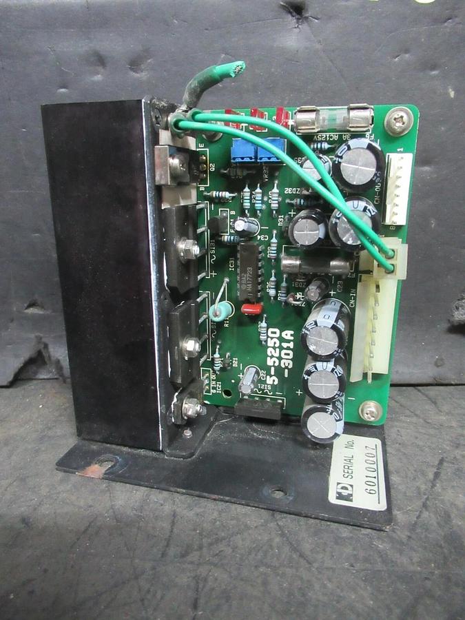 Used KD ELECTRONICS 5-5250-301A PLC 2899615IG W/ BASE AND HEAT SINK **WARRANTY**