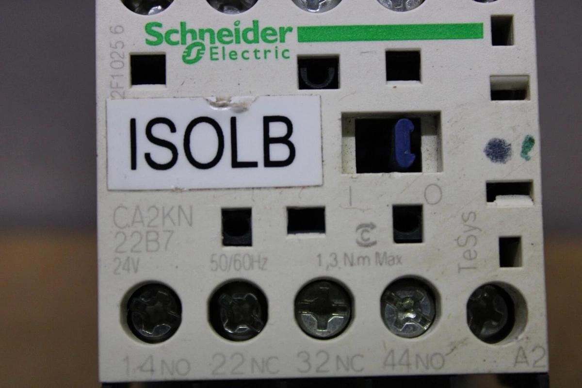 Used SCHNEIDER CONTROL RELAY CA2KN22B7 600 VAC 10 AMP COIL: 24V **WARRANTY**