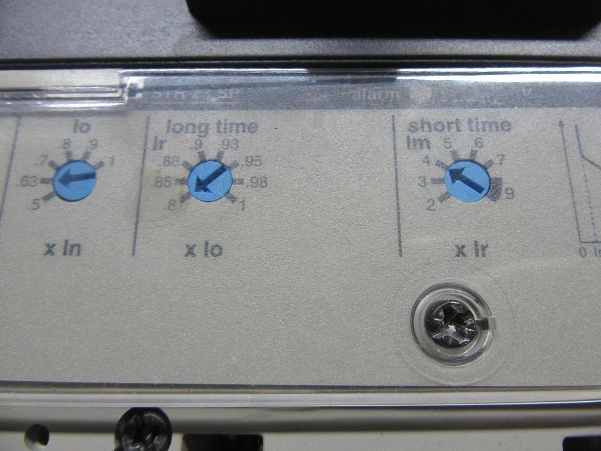 Used MERLIN GERIN COMPACT CIRCUIT BREAKER NSJ600H 240/600 AMP 600 VOLT 3-POLE 3-PHASE