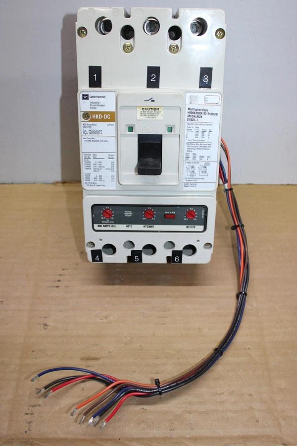 Used CUTLER HAMMER DC BREAKER HKDDC3400F 300 AMP 600 VDC W/ SHUNT TRIP **WARRANTY**