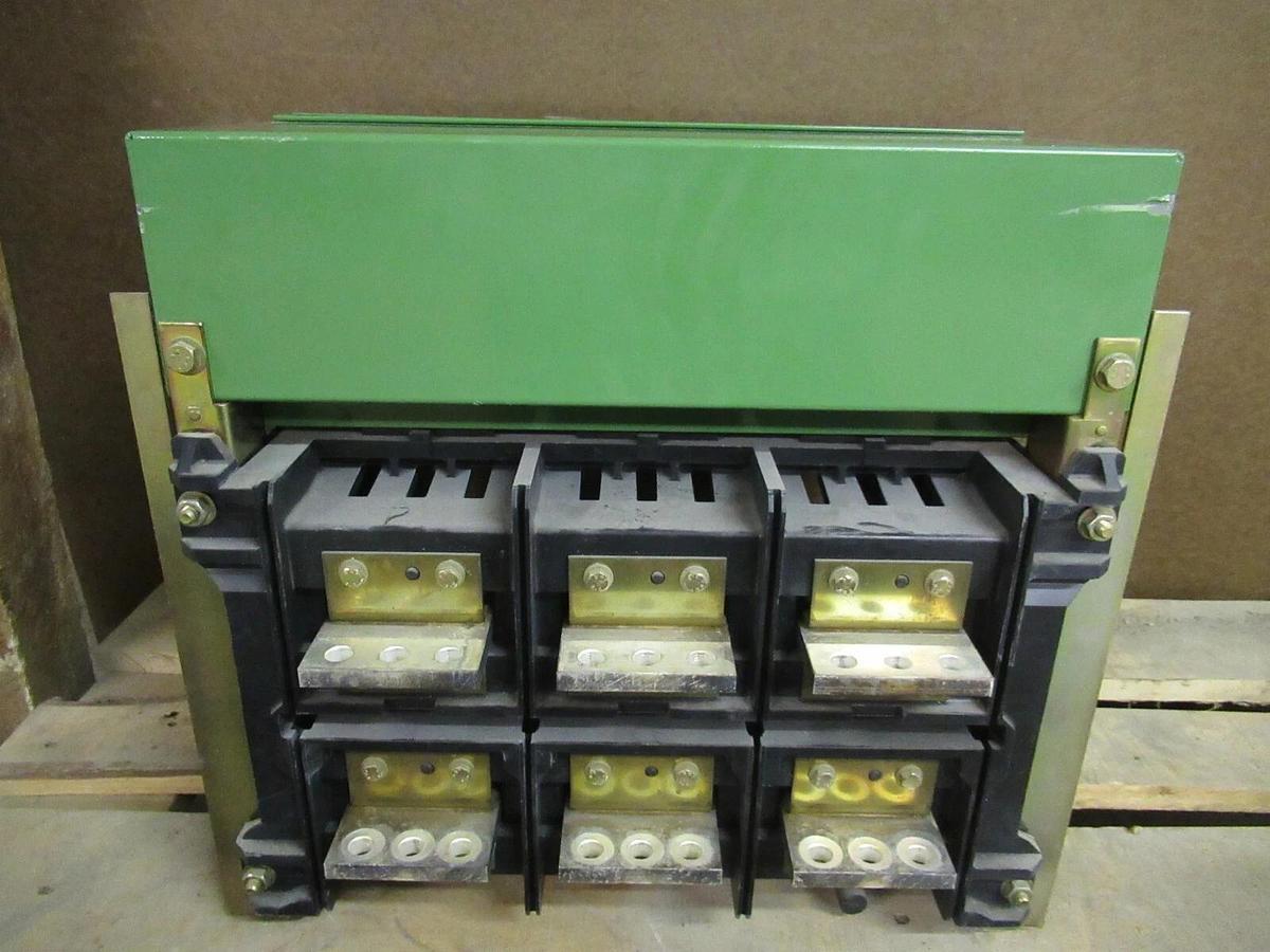 Used 1200 A SQUARE D MERLIN GERIN MASTERPACT BREAKER STATIONARY ASSEMBLY MP12 CRADLE