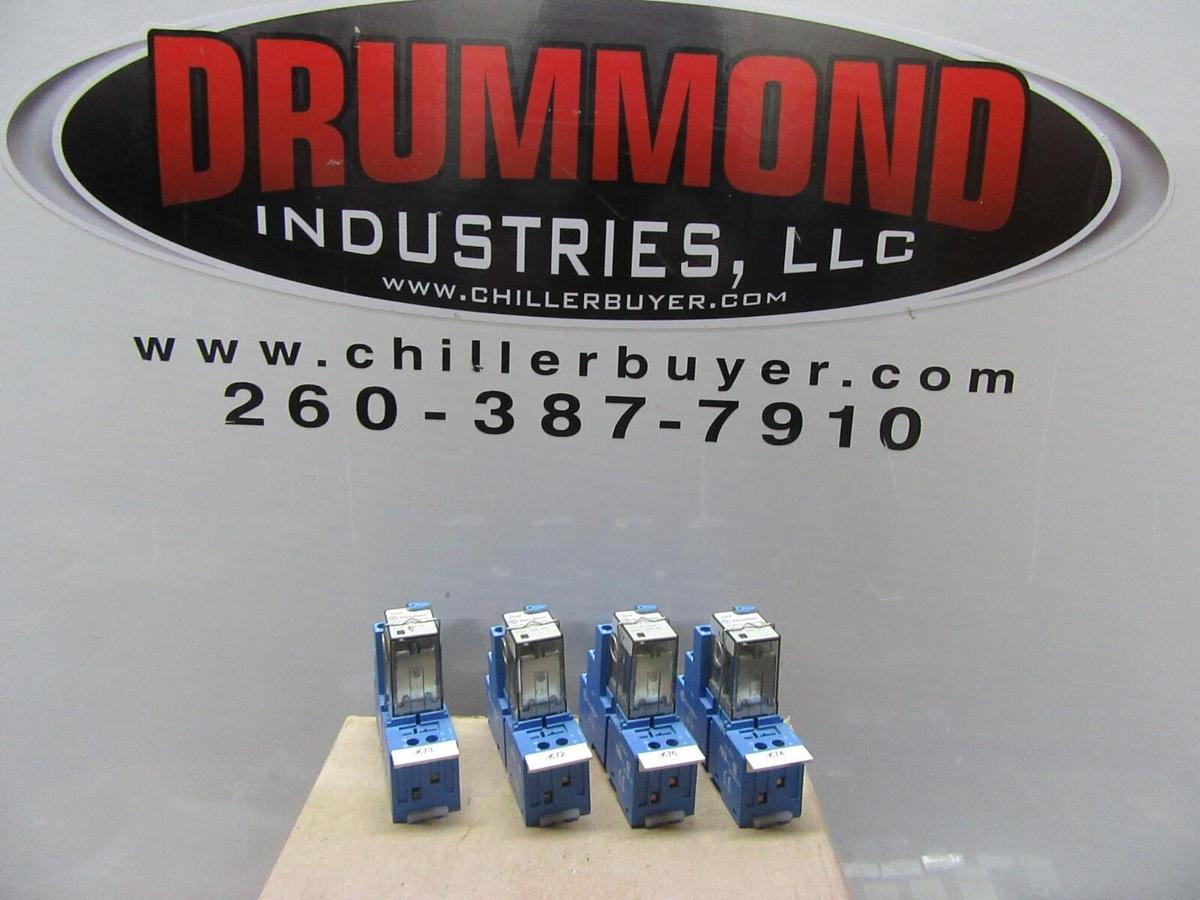 Used LOT OF 4 FINDER RELAY 55.34.9.125.0040 7 AMP 125 VDC W/ 94.04 BASE