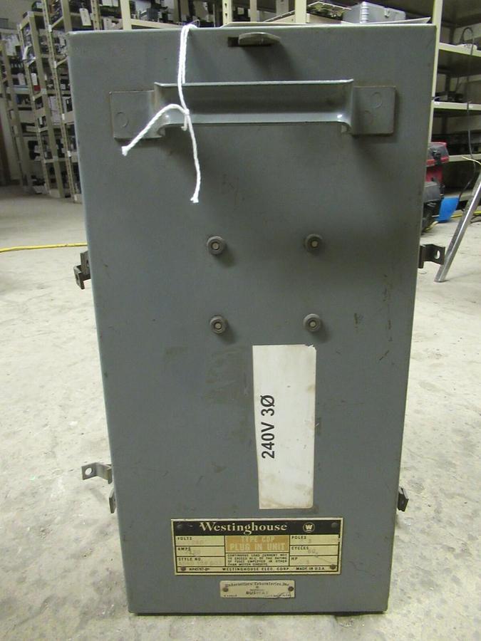 Used WESTINGHOUSE COP 30 AMP 240V FUSIBLE BUSS BUS PLUG STYLE 454D339G03 TAP