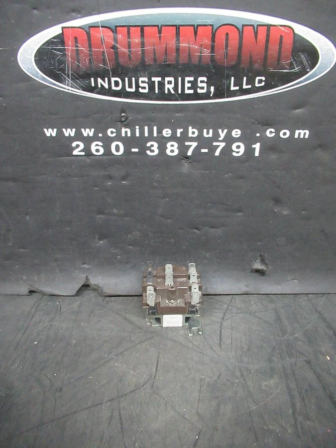 Used HONEYWELL GENERAL PURPOSE RELAY R4222D-1013 480 VOLT 50/60 HZ 12 AMP *WARRANTY*