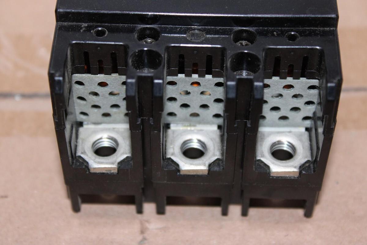 Used FUJI AUTO CIRCUIT BREAKER EA63BM BM3CEB-060 60 AMP 3-POLE 690 VAC *WARRANTY*