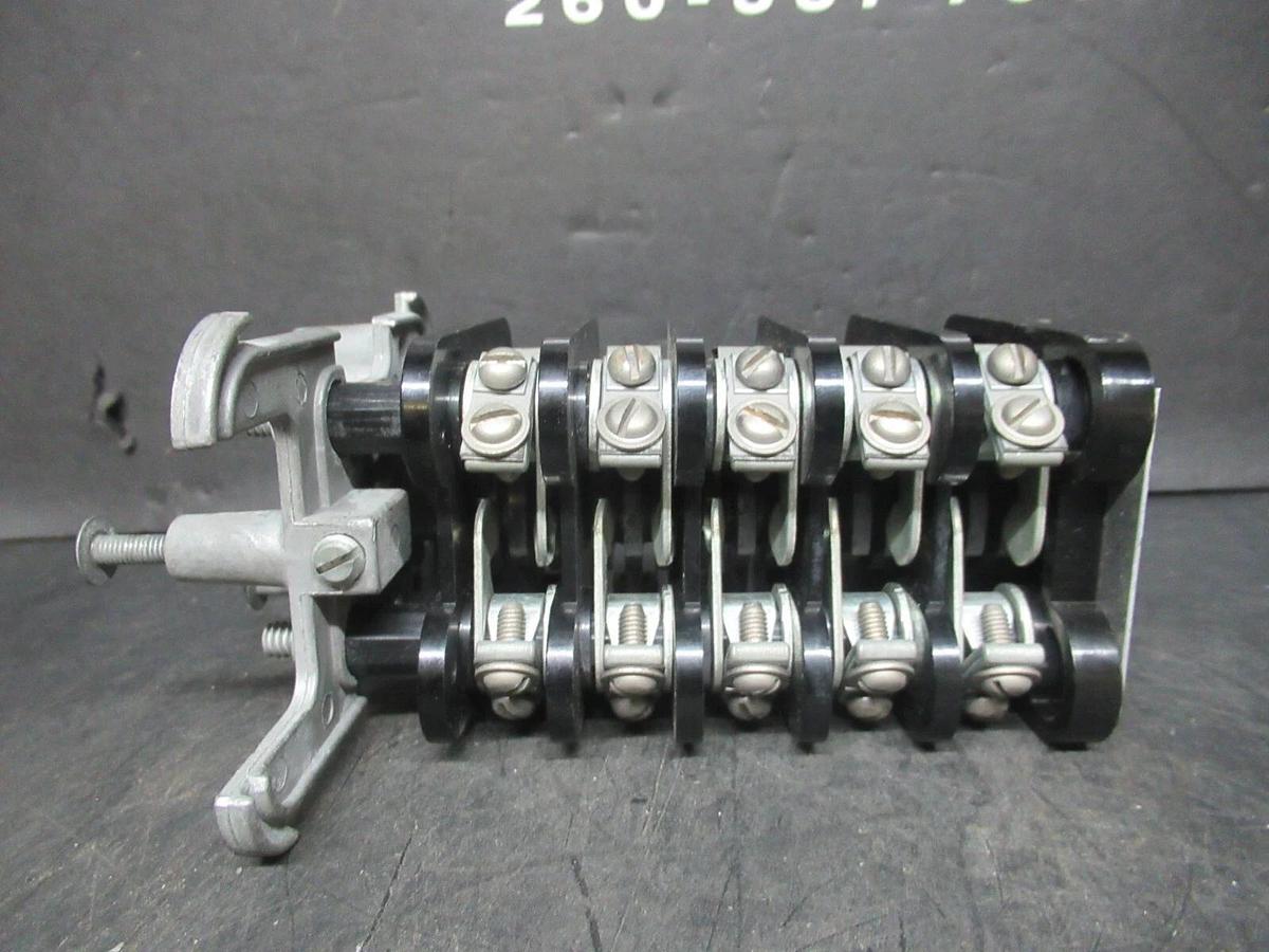 Used GENERAL ELECTRIC ROTARY SWITCH G1X2 3472534 SB-1