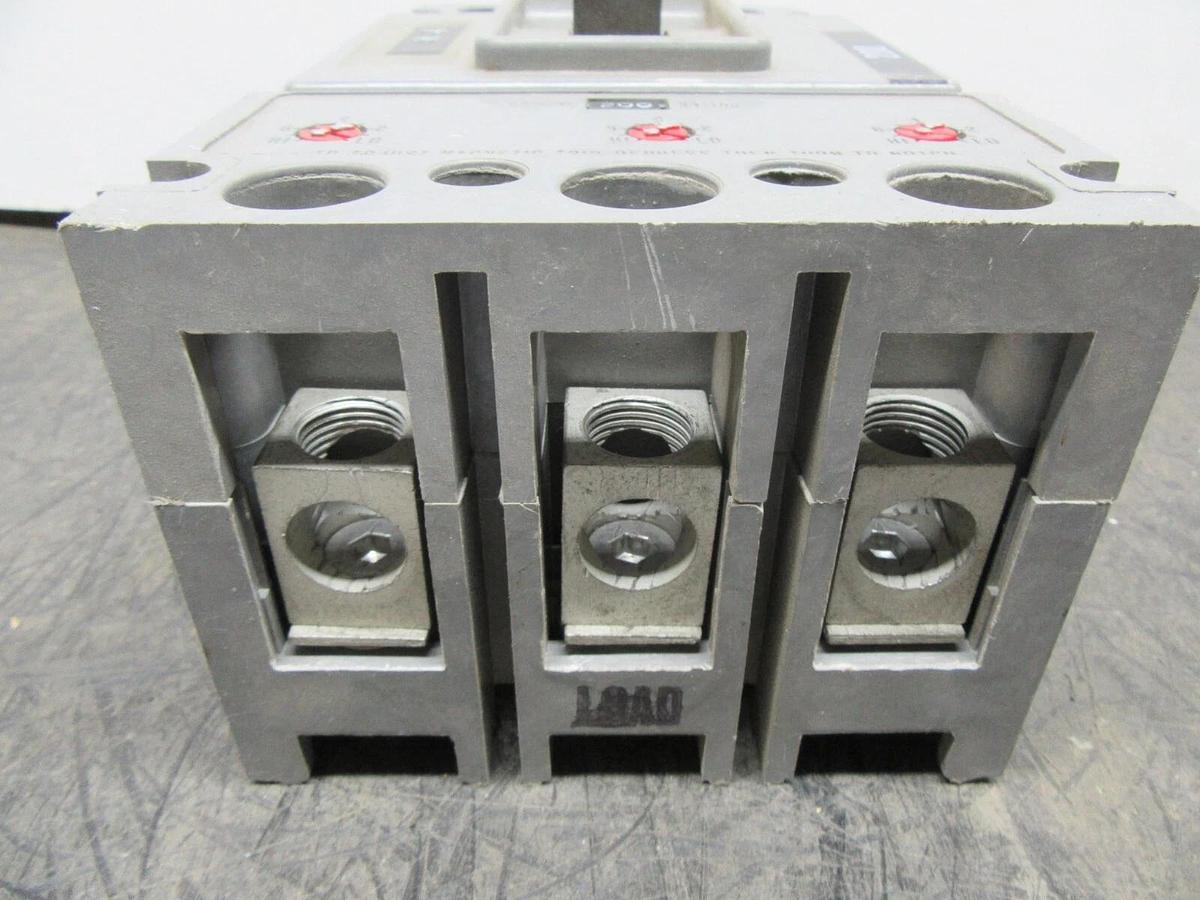 Used WESTINGHOUSE CIRCUIT BREAKER HKA3225F 3-POLE 225 AMP FRAME 200 AMP TRIP 600 VAC