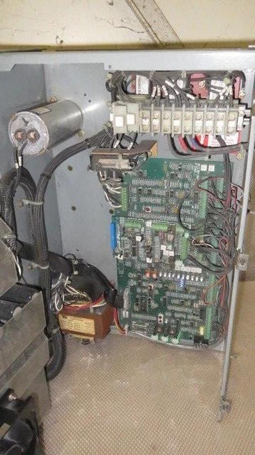 Used SQUARE D OMEGAPAK ADJUSTABLE VFD E07H10P16B16 5AF04F 460V 9.7A 3-PHASE 5HP