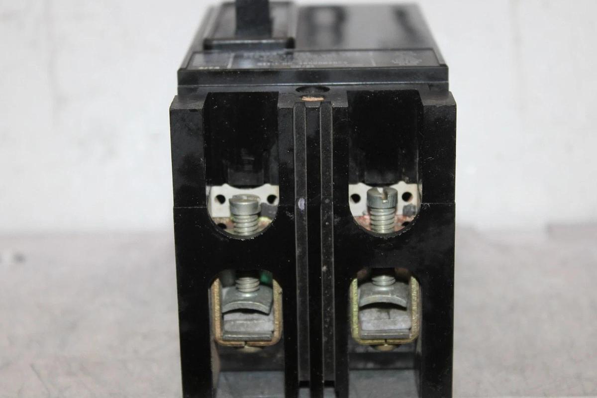 Used WESTINGHOUSE CIRCUIT BREAKER EB2050 50 AMP 2-POLE 240 VAC 4990D03G24