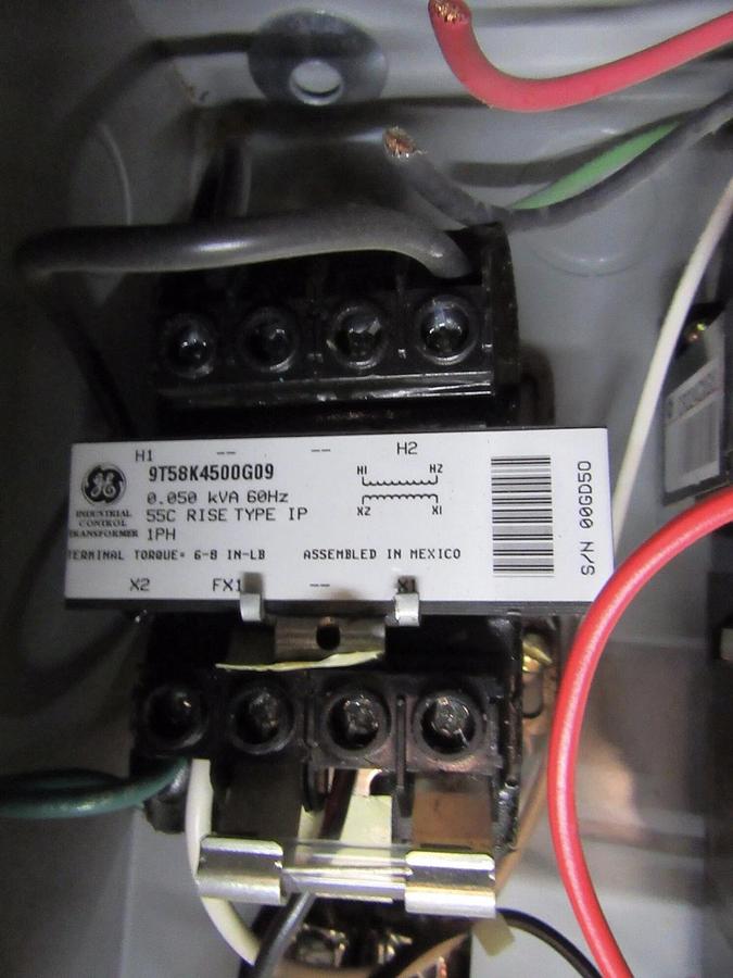 Used GE COMBINATION STARTER SIZE 1 240 VAC 7.5 HP CR308C CR308C1822PXATDBG 300-LINE