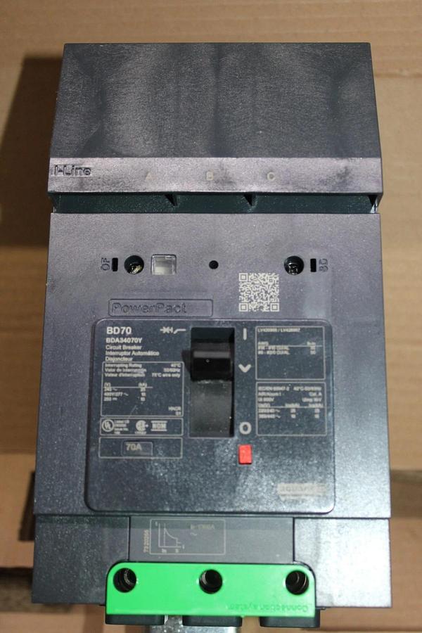 NIB SQUARE D POWERPACT I-LINE CIRCUIT BREAKER BDA34070Y 70 AMP 480/277V 3-POLE