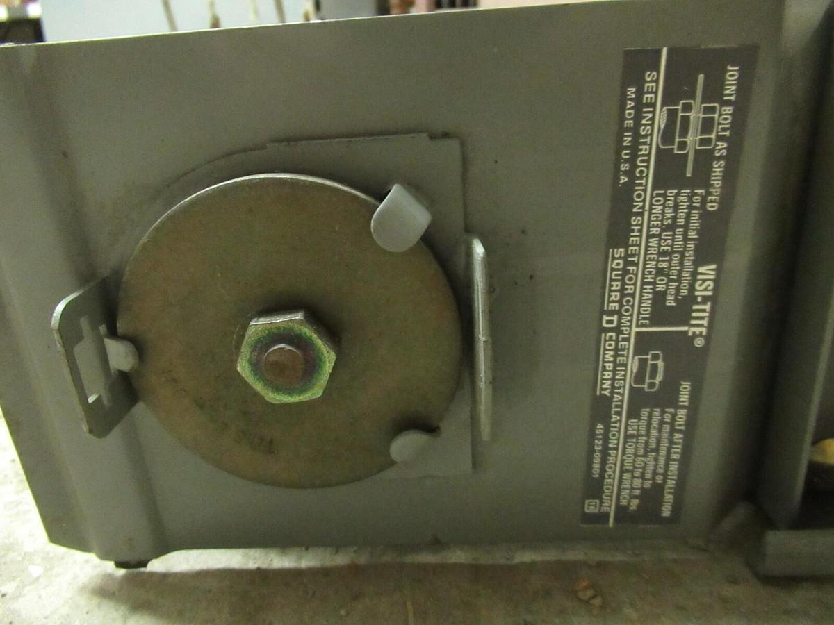 Used 800 AMP SQUARE D I-LINE FEEDER ALU DUCT BUSWAY RUN 40" L 480 / 277 V 3 PH 4 W