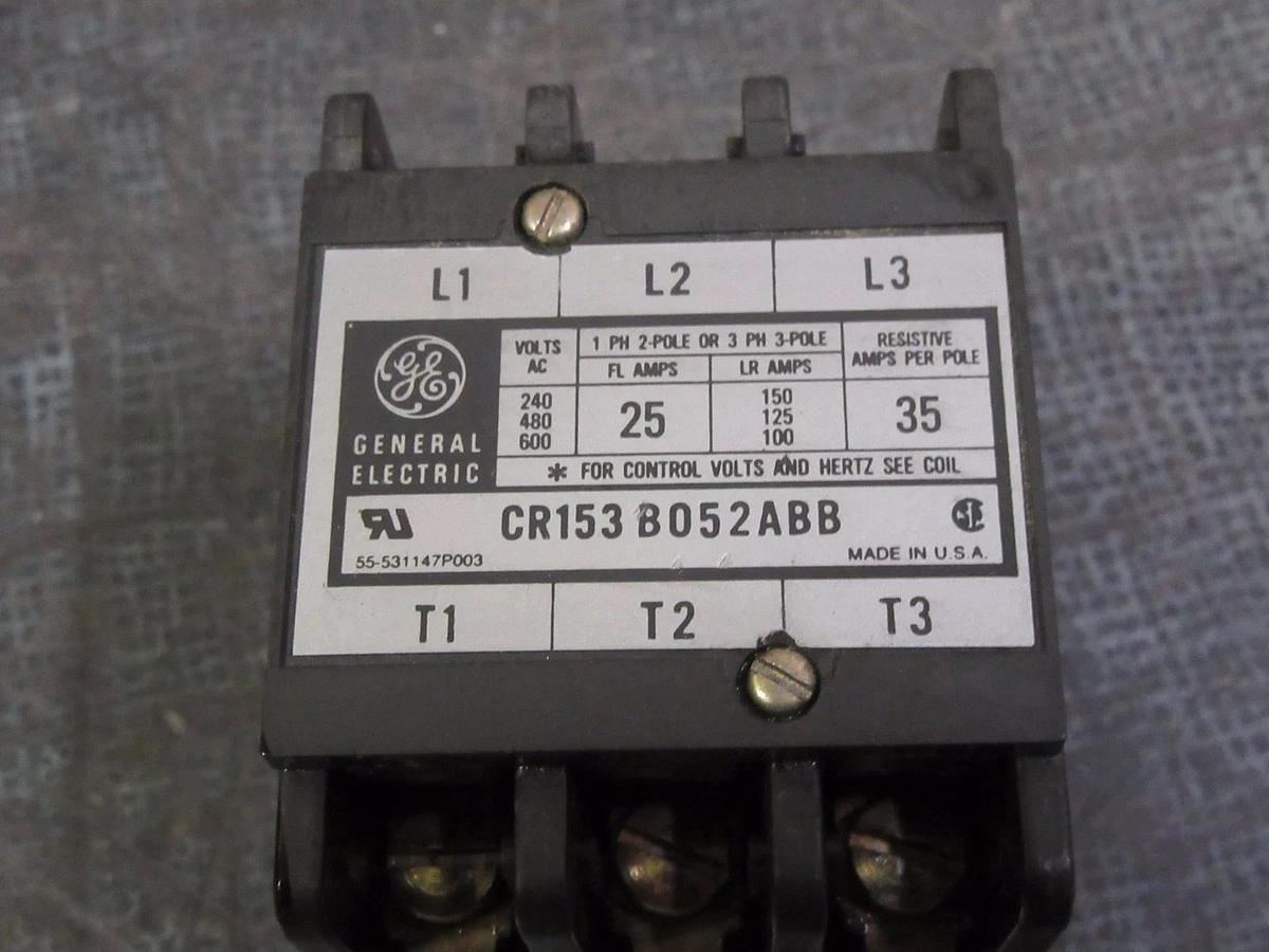 (1) GE CONTACTOR 25 AMP 35 RES 600V 3 PHASE 110-120V COIL MODEL: CR153B052ABB