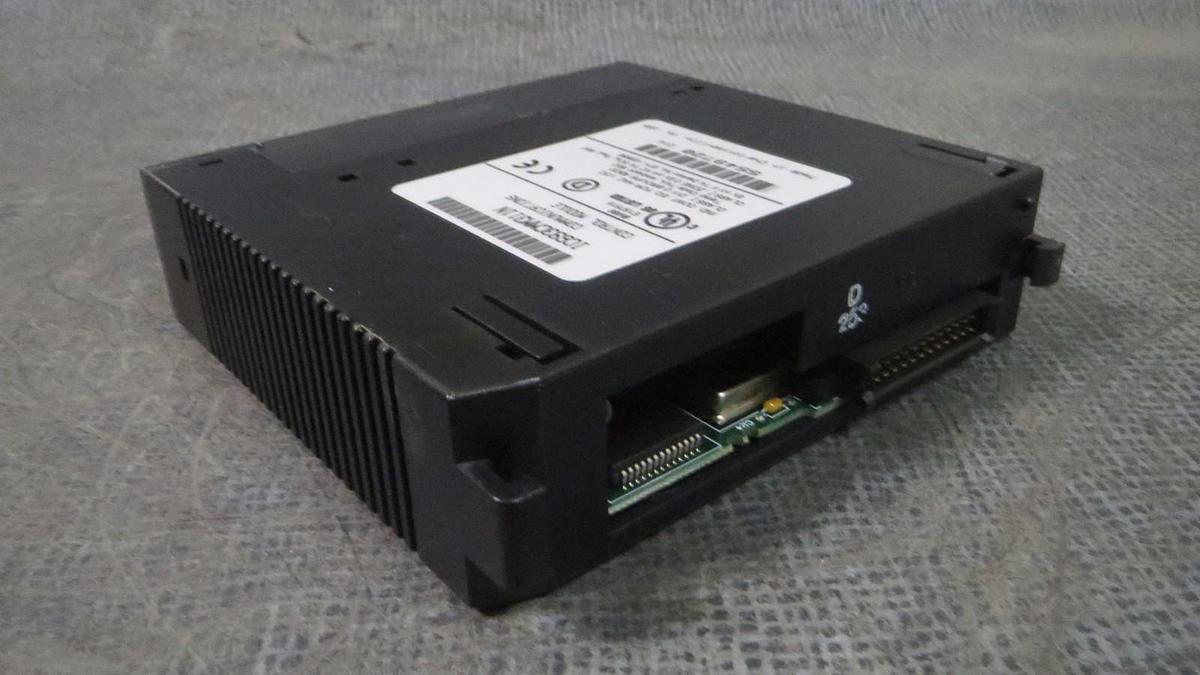 Used GE FANUC COMMUNICATIONS CONTROL MODULE COMM COPROC MODEL: IC693CMM311N