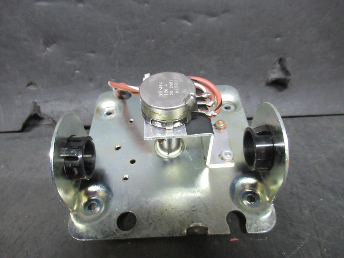 Used SIEBE ENVIROMENTAL CONTROLS AUXILIARY POTENTIOMETER KIT AM-332-157-1 120 OHM 2 W