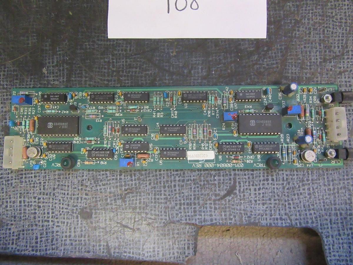Used YORK CHILLER CONTROL BOARD 031-00804-000 **WARRANTY**