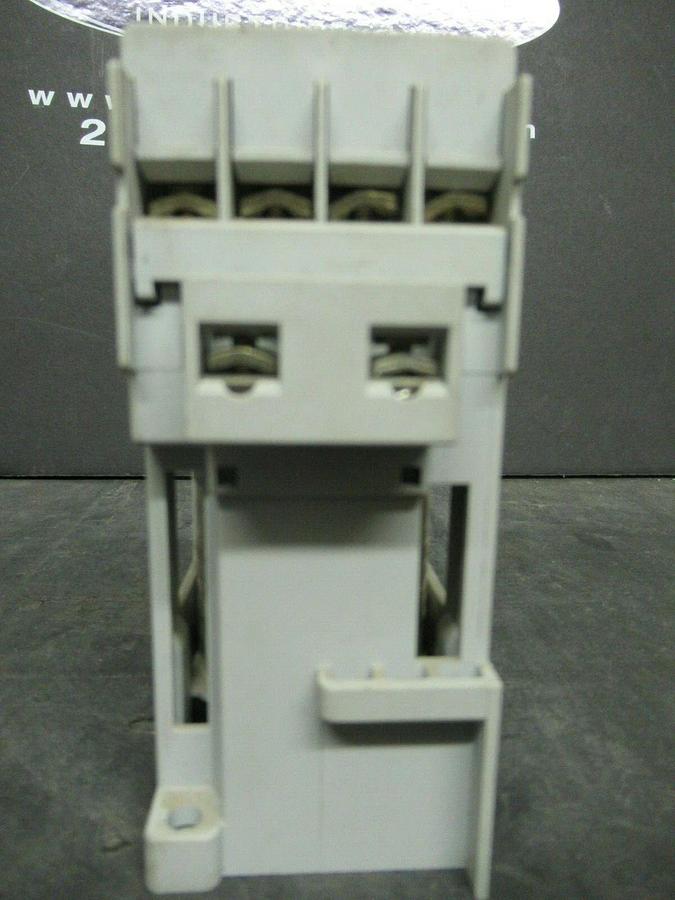 Used ALLEN BRADLEY CONTACTOR 100-C09D*10 SER. A 25 AMP 600 VAC **WARRANTY INCLUDED!**