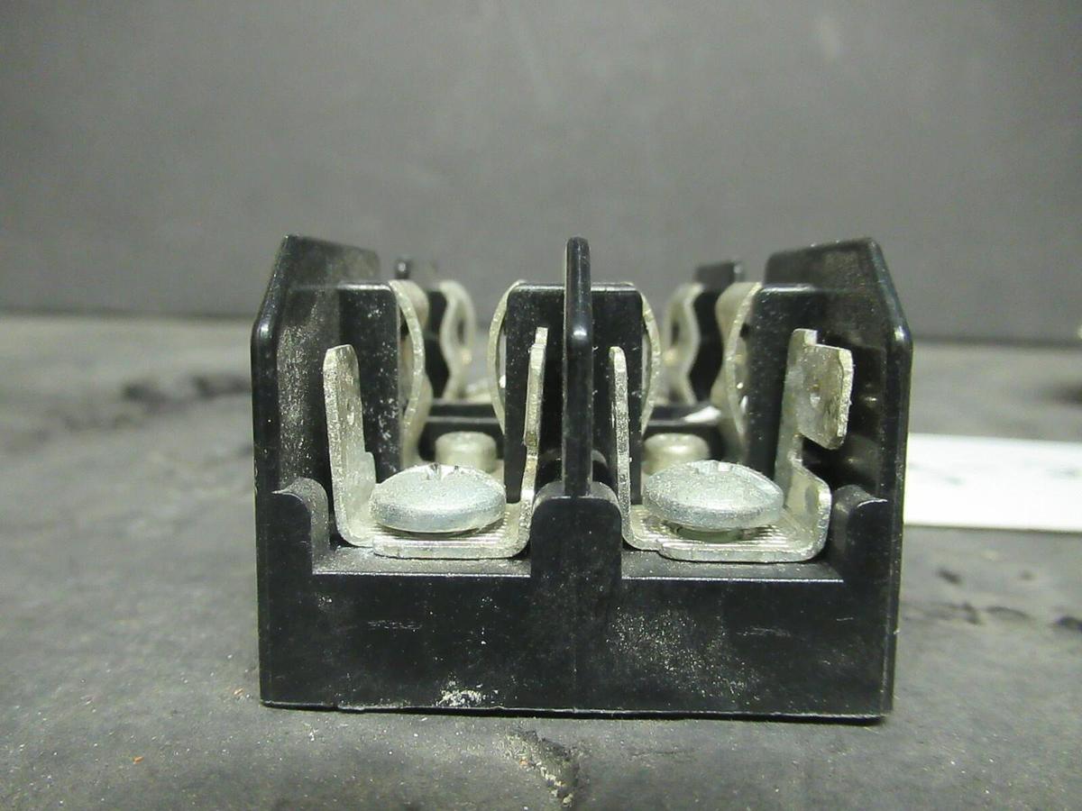Used LOT OF 2 BUSSMAN FUSE HOLDER BM6032SQ FOR 30 AMP 600 V FUSES **WARRANTY**