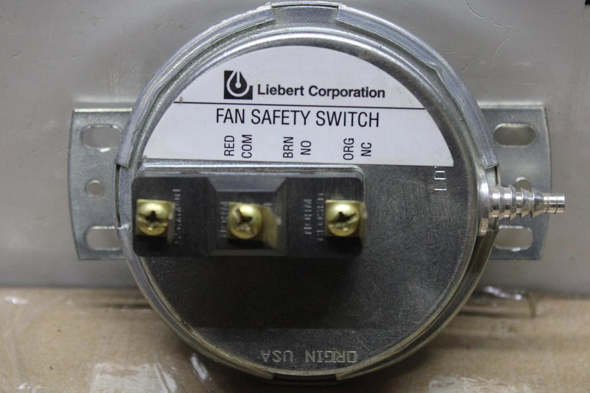 Used ABB DISCONNECT SWITCH OT-160E3 125 AMP 600 VAC 3-POLE