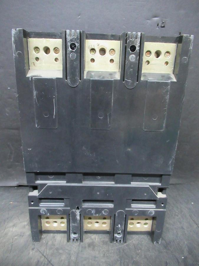 Used SIEMENS SENTRON MOLDED CASE SWITCH JXD63S400A 400 AMP 600 VAC 3-POLE