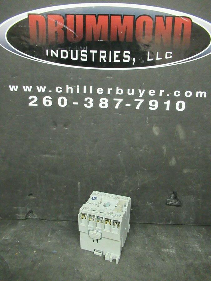 Used ALLEN BRADLEY CONTROL RELAY 700-MB310* SER. A MB400 600 VAC 10 AMP 120 VAC COIL