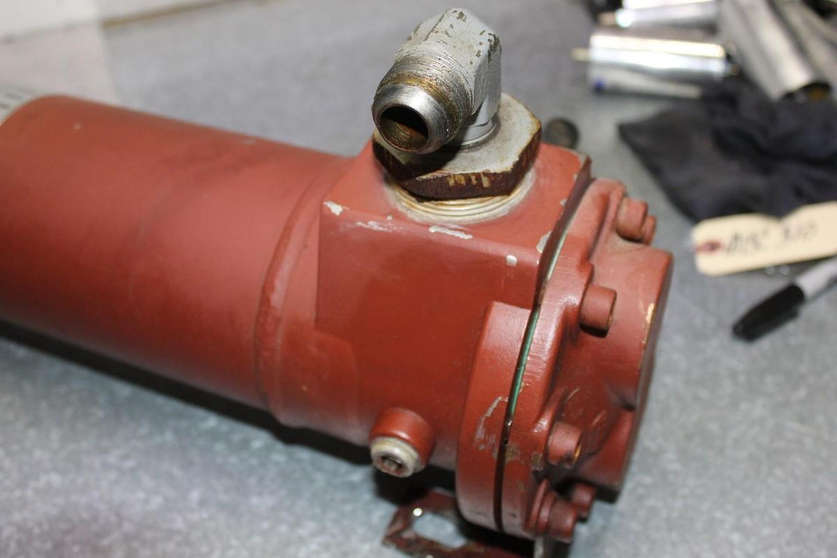 Used API BASCO HEAT EXCHANGER 4-W-24-MAHT-4-P-CP 04024 240 PSIG 400°F 2' X 6"