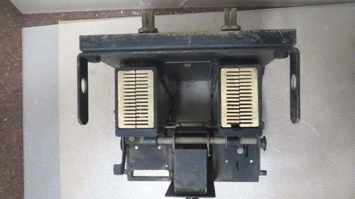 Used WESTINGHOUSE AIR BREAKER DB25 600 AMP 600 VAC 2 POLE **WARRANTY INCLUDED**