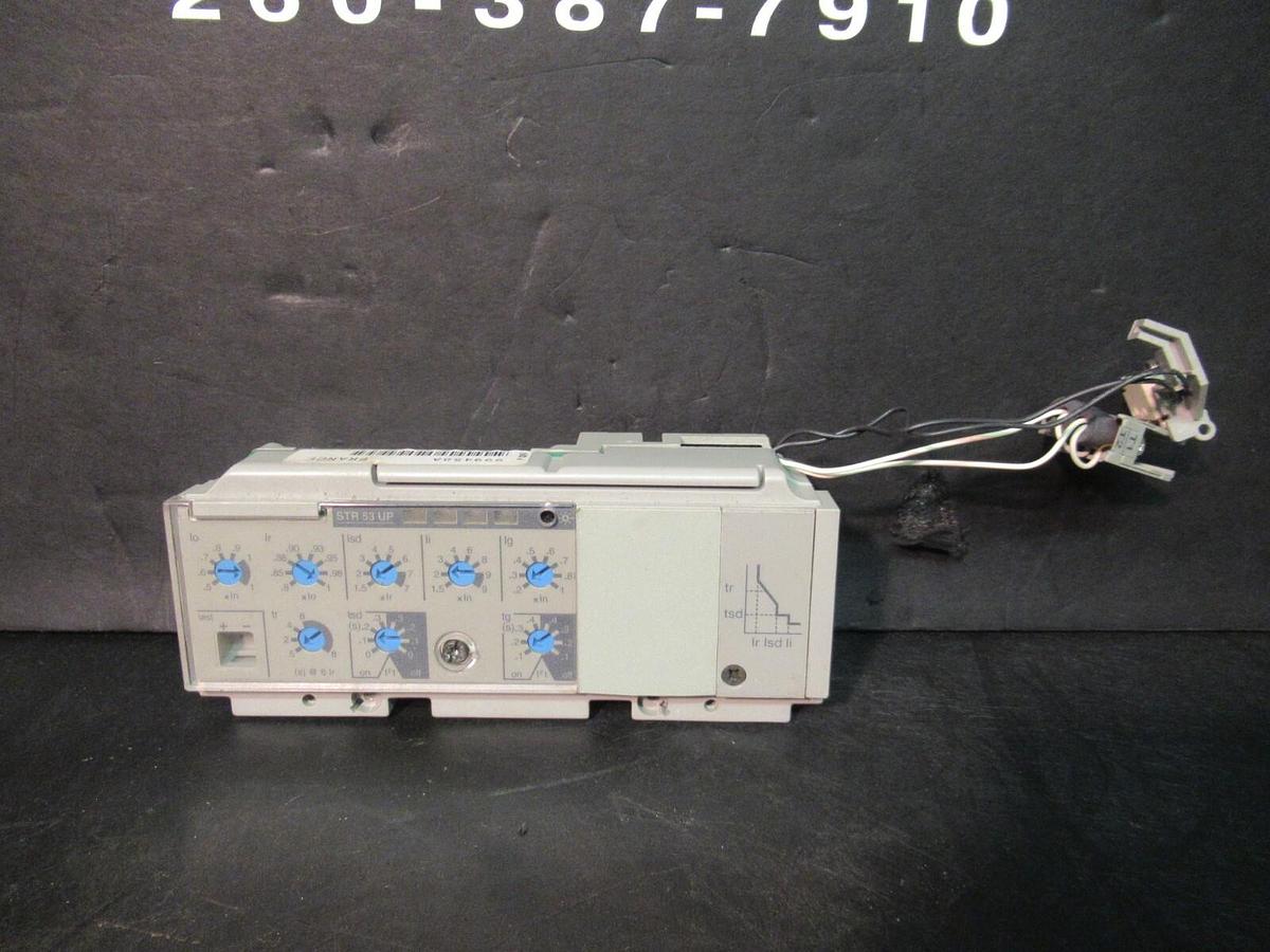 Used SCHNEIDER / SQUARE D / POWERPACT CIRCUIT BREAKER TRIP UNIT STR53UP STR 53 UP
