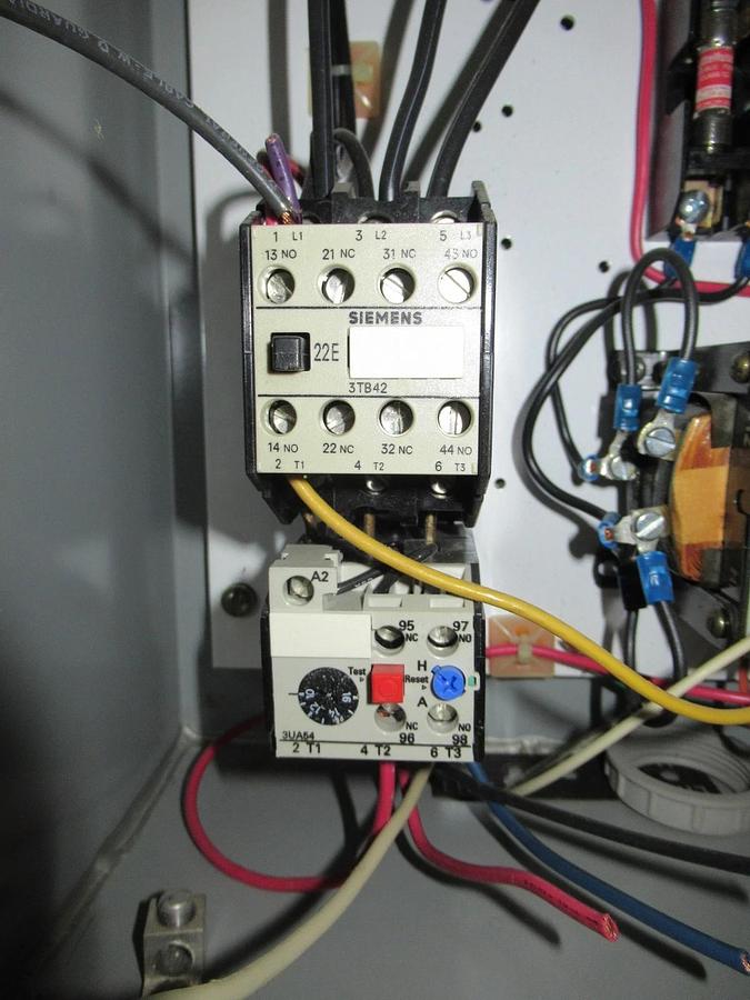 Used SIEMENS COMBINATION STARTER SCN2B4210A85200N4 600A NEMA SIZE 0 **WARRANTY**